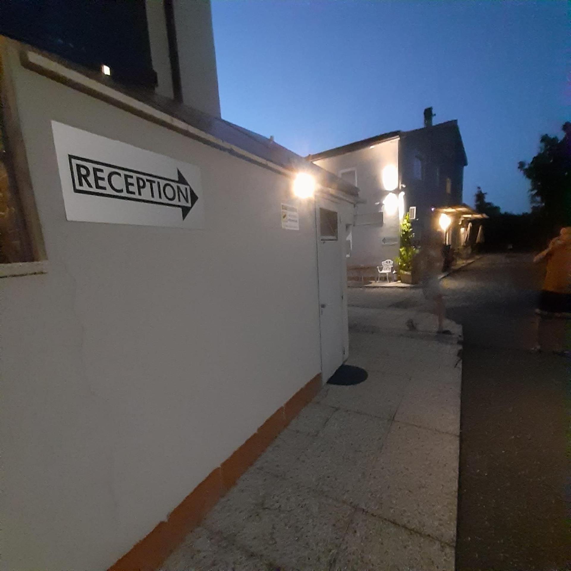 Appartamenti Le Dimore 2 Βερόνα Εξωτερικό φωτογραφία